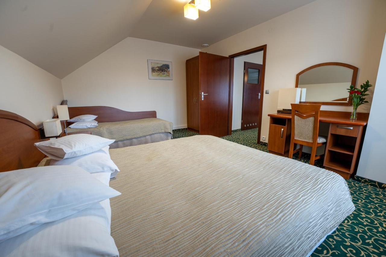 לסקו Hotel Szelcow מראה חיצוני תמונה