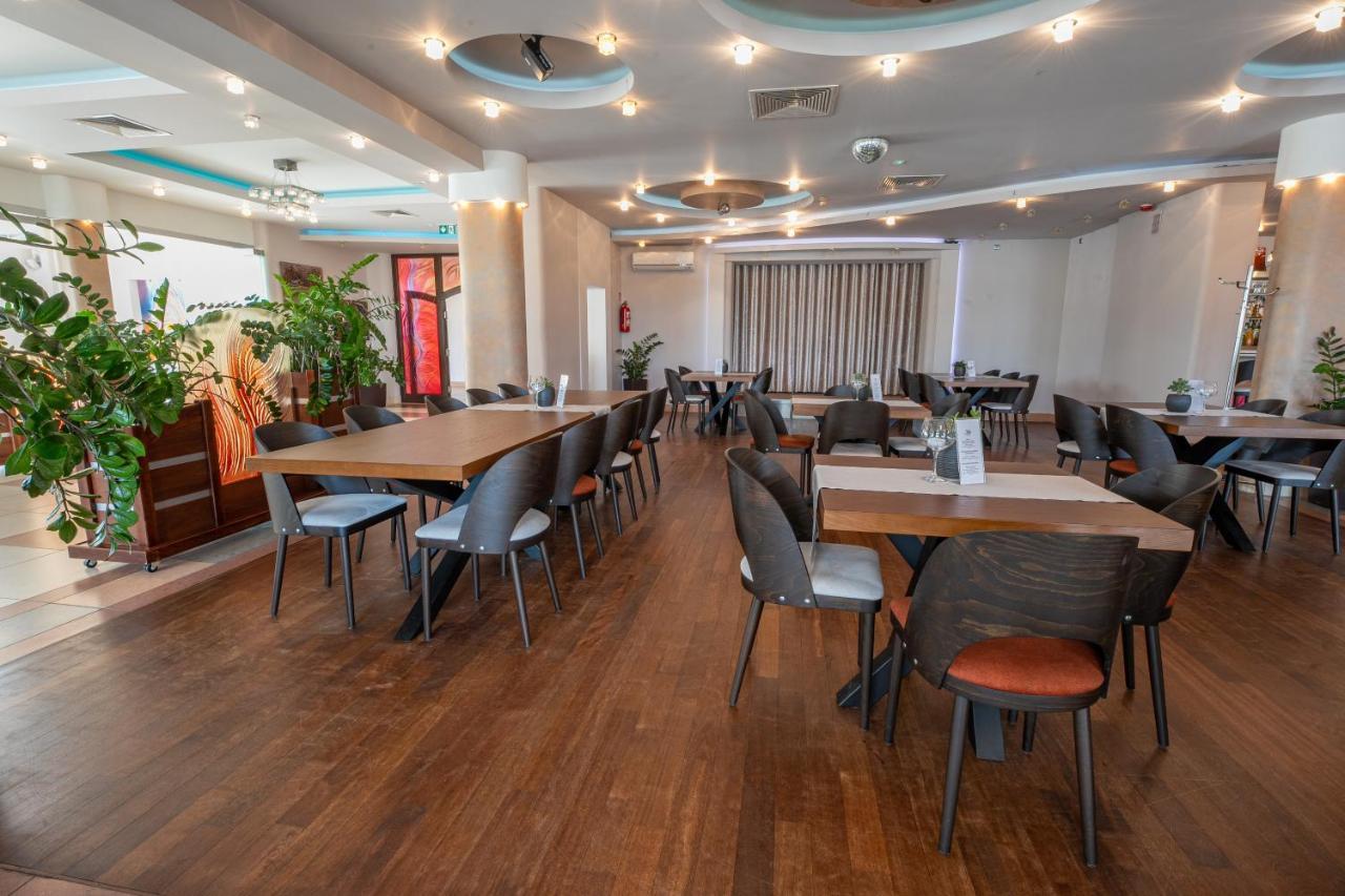 לסקו Hotel Szelcow מראה חיצוני תמונה