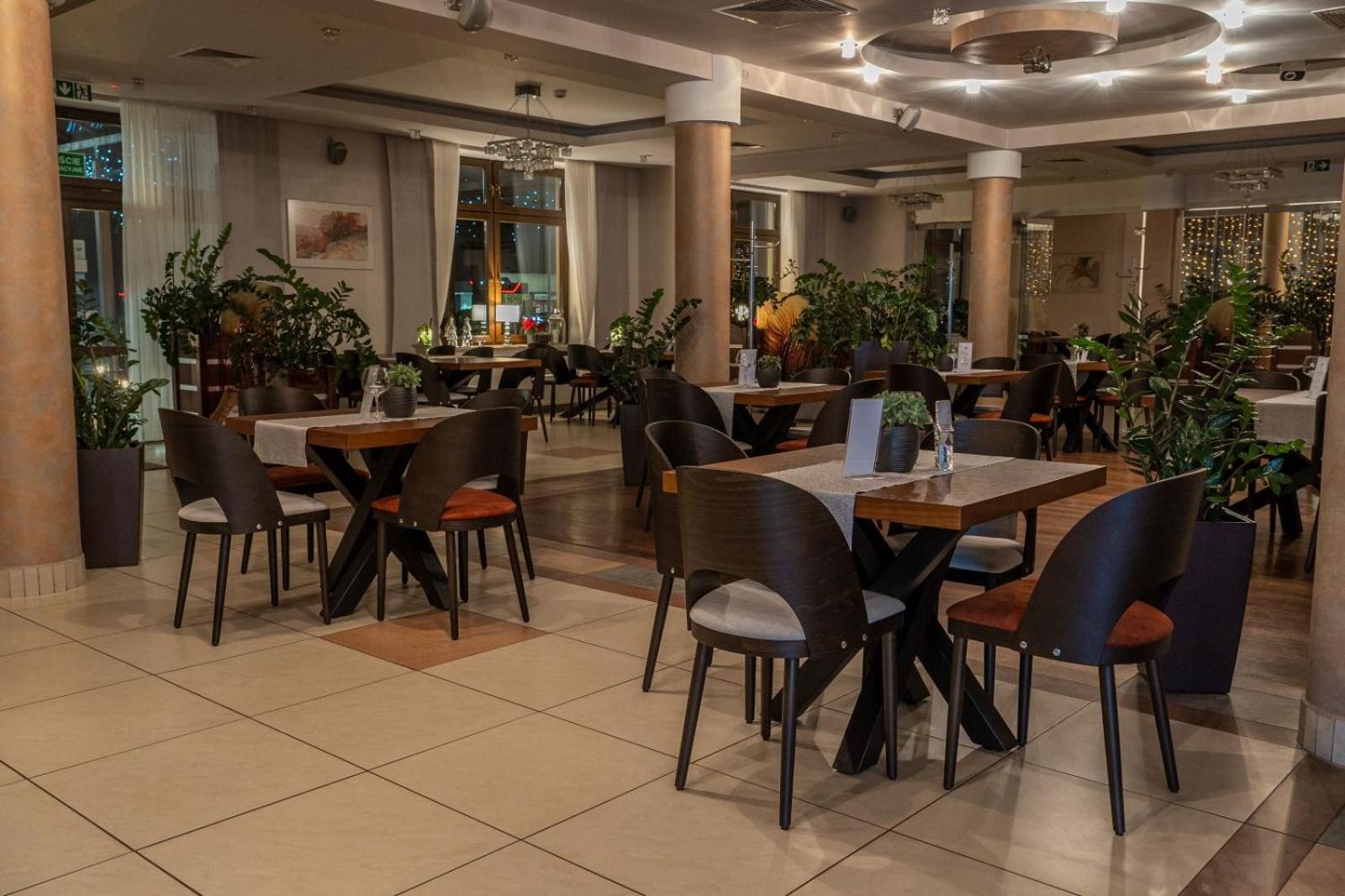 לסקו Hotel Szelcow מראה חיצוני תמונה